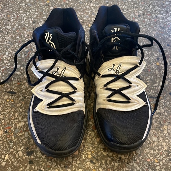 Nike Kylie 5 Black CN-9519-002 size 8 - Picture 4 of 14